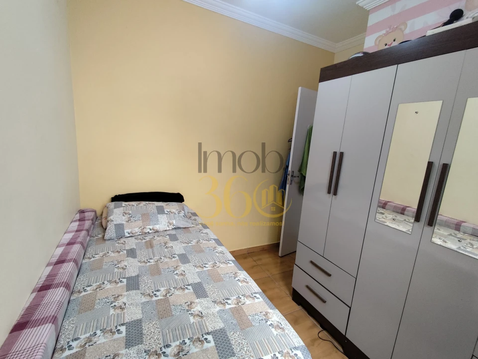 Imagens do imóveis Casa Geminada Duplex no Bosque de Ibirité com entrada individual.