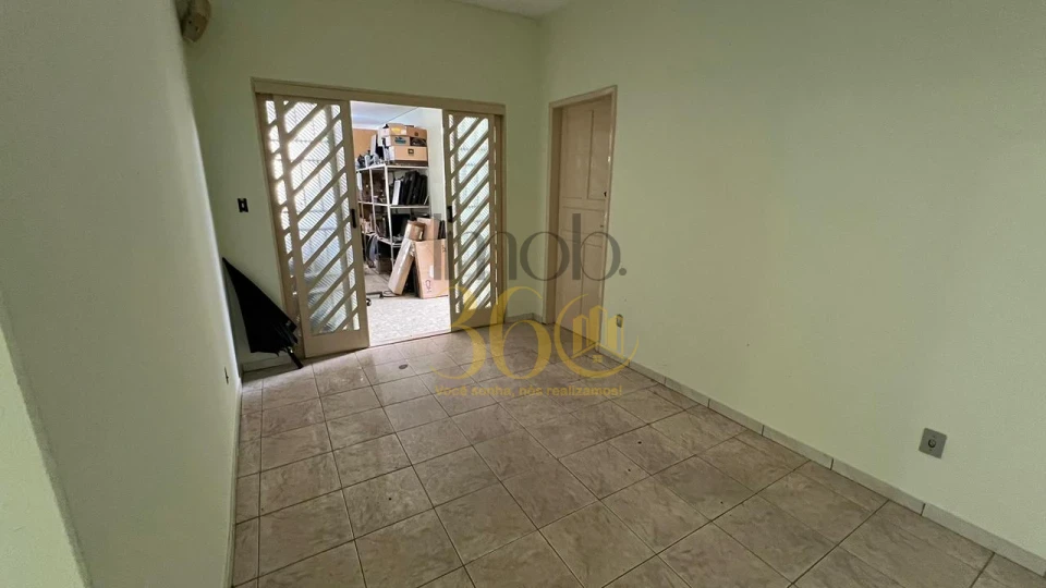 Imagens do imóveis CASA À VENDA - BAIRRO SANTA HELENA