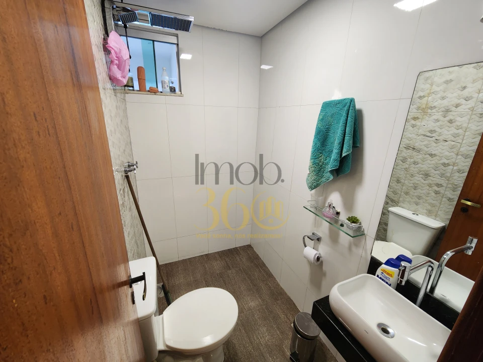 CASA Á VENDA TEIXEIRA DIAS (BARREIRO)