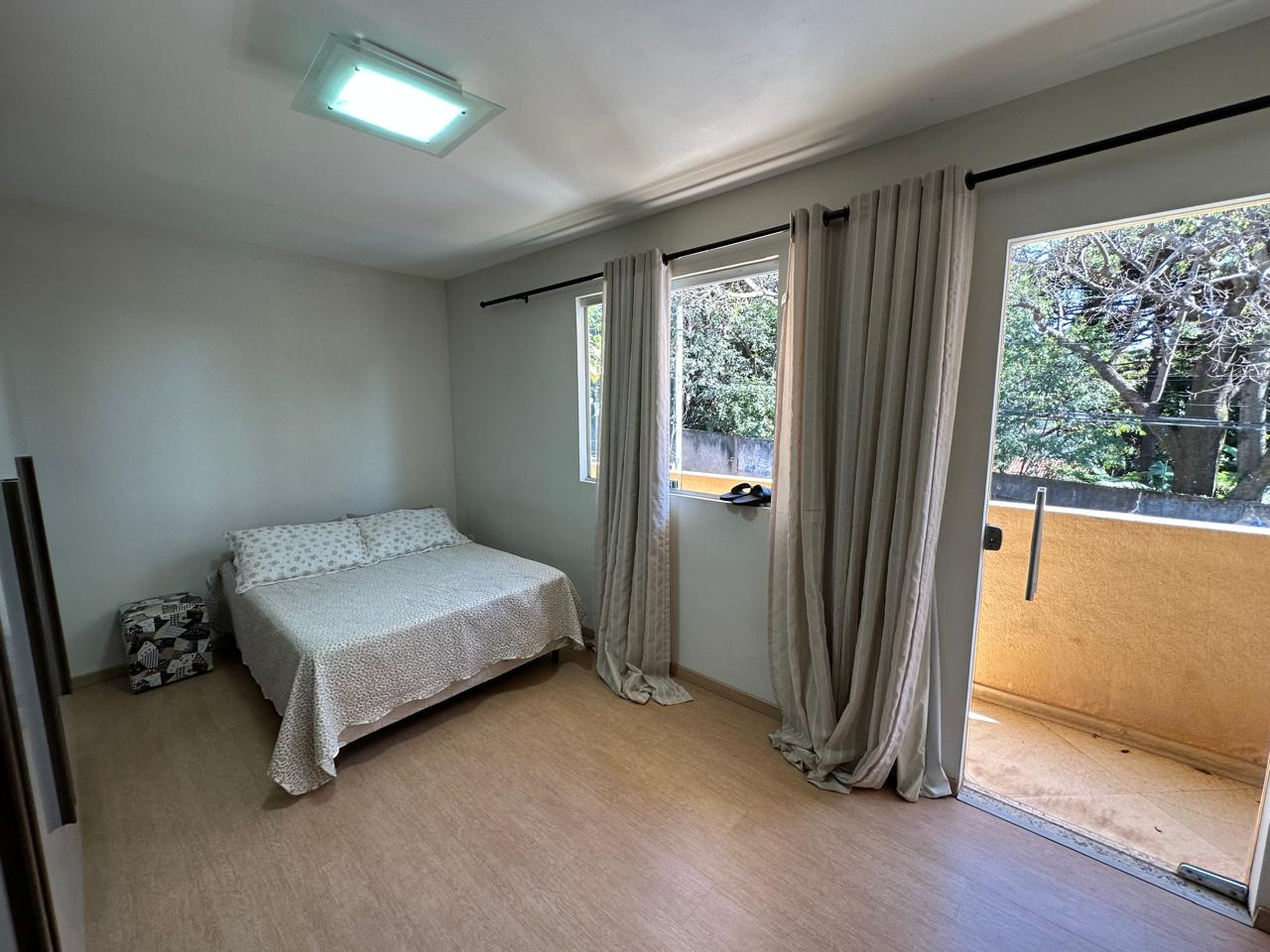 Imagens do imóveis CASA Á VENDA - BONSUCESSO