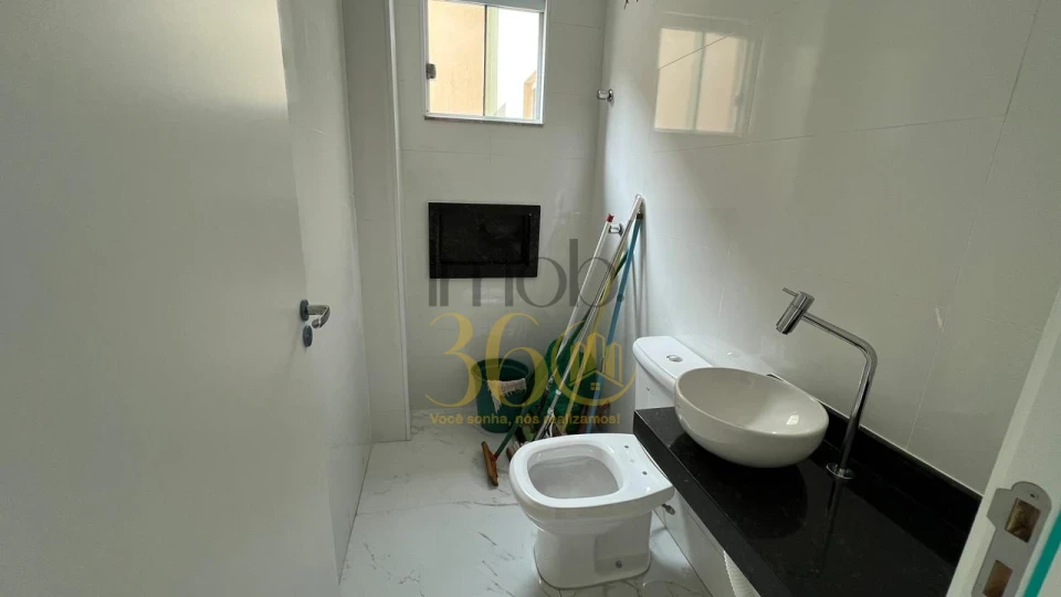 Imagens do imóveis AREÁ PRIVATIVA Á VENDA  -  BRASIL INDUSTRIAL