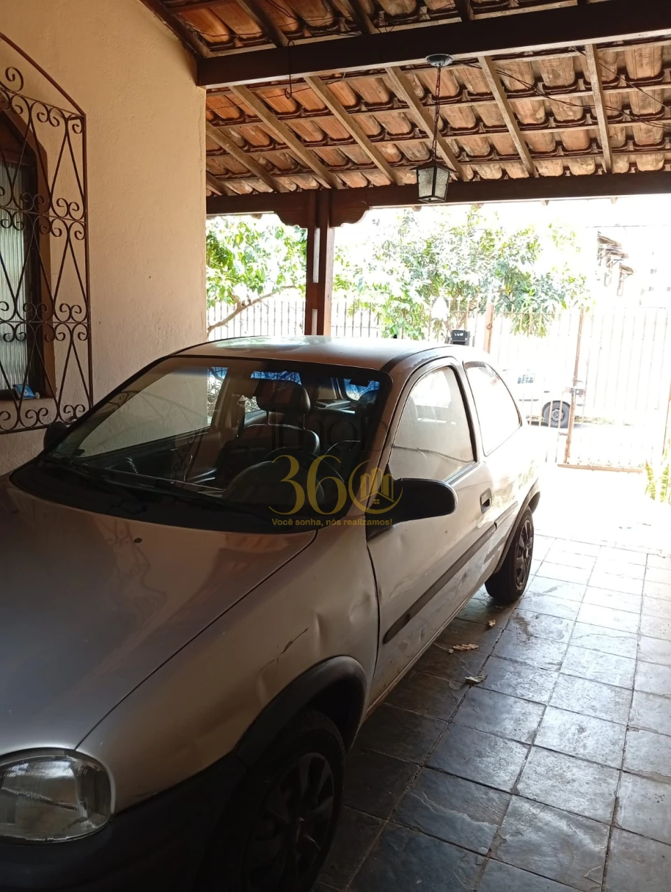 Imagens do imóveis CASA Á VENDA - MILIONARIOS