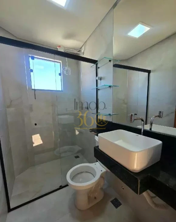 Imagens do imóveis CASA À VENDA - ITAIPU, TIROL