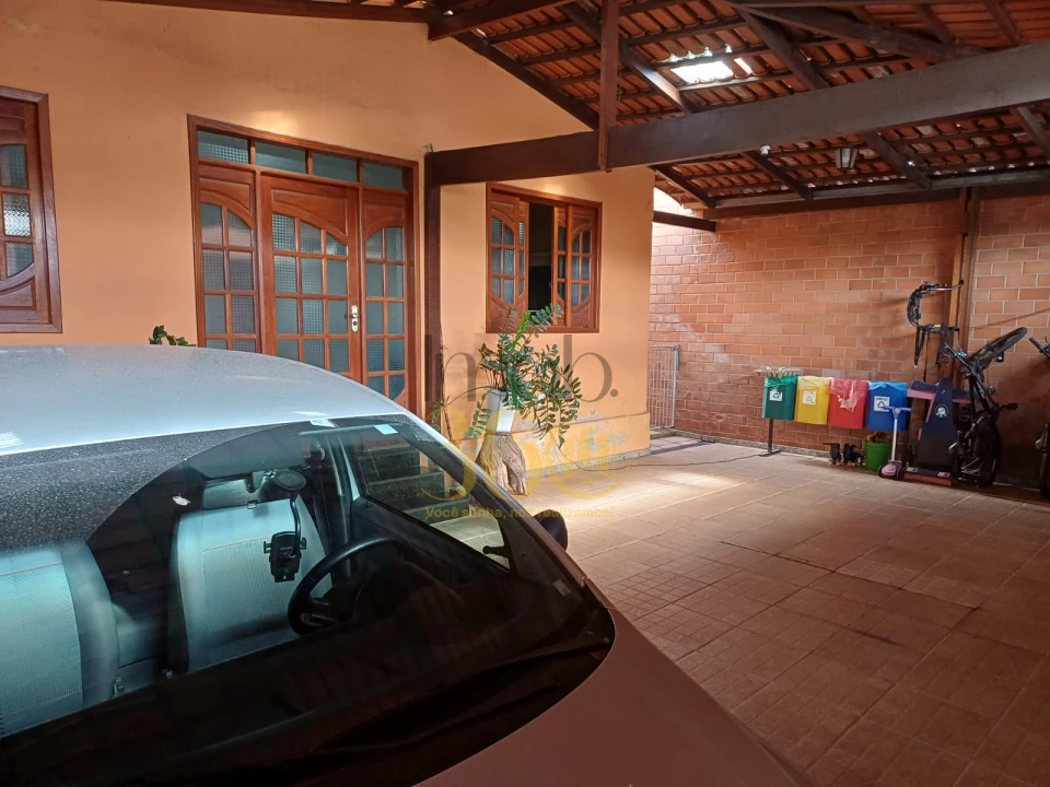 Imagens do imóveis CASA 5 QUARTOS NO MELHOR PONTO DO MALDONADO