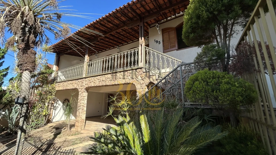 EXCELENTE CASA NO BARREIRO