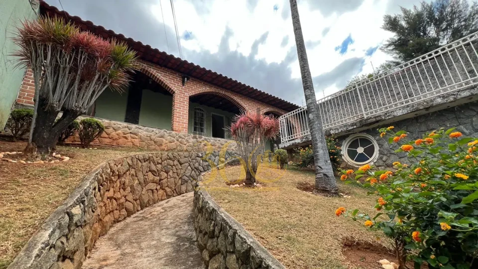 Imagens do imóveis CASA Á VENDA -  TEIXEIRA DIAS