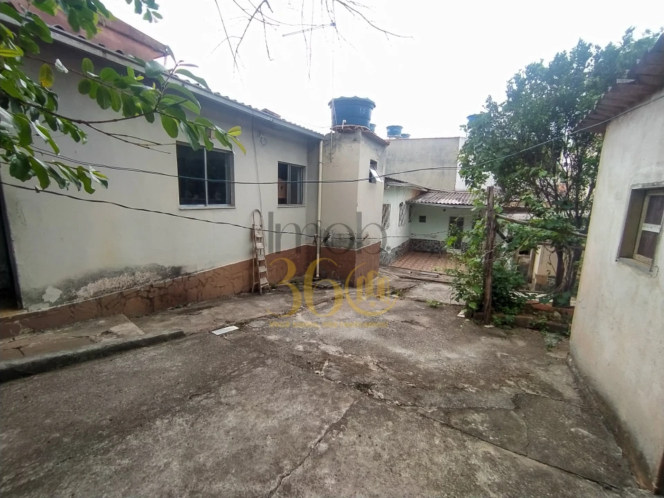 Casa, 4 quartos, 360 m² - Foto 1