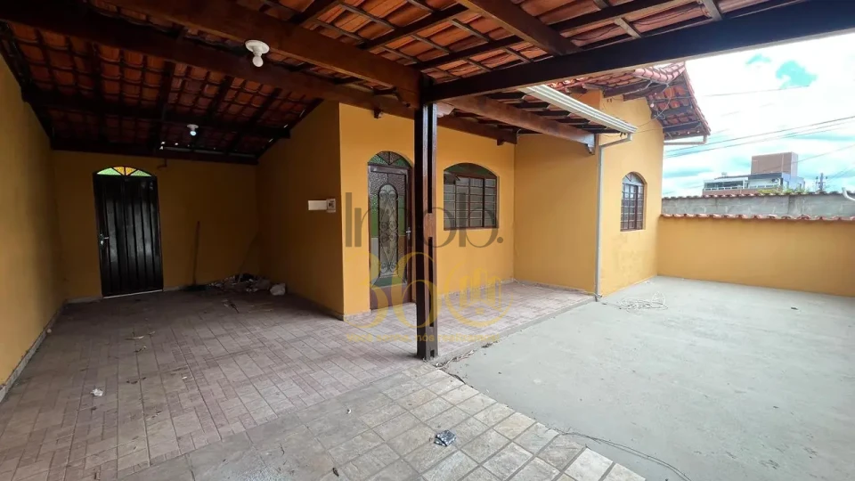 Imagens do imóveis CASA Á VENDA - BAIRRO CARDOSO