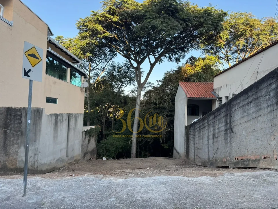Imagens do imóveis Lote à Venda no Bairro Tirol – 200m² em Excelente Localização!