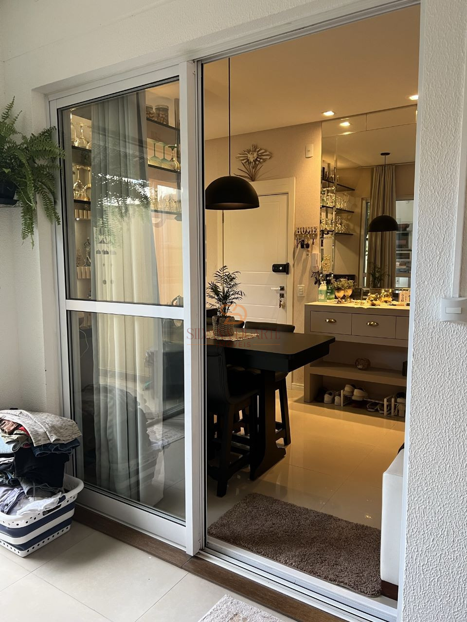 Imagens do imóveis Apartamento à vende em Meia Praia - REGIÃO CENTRAL