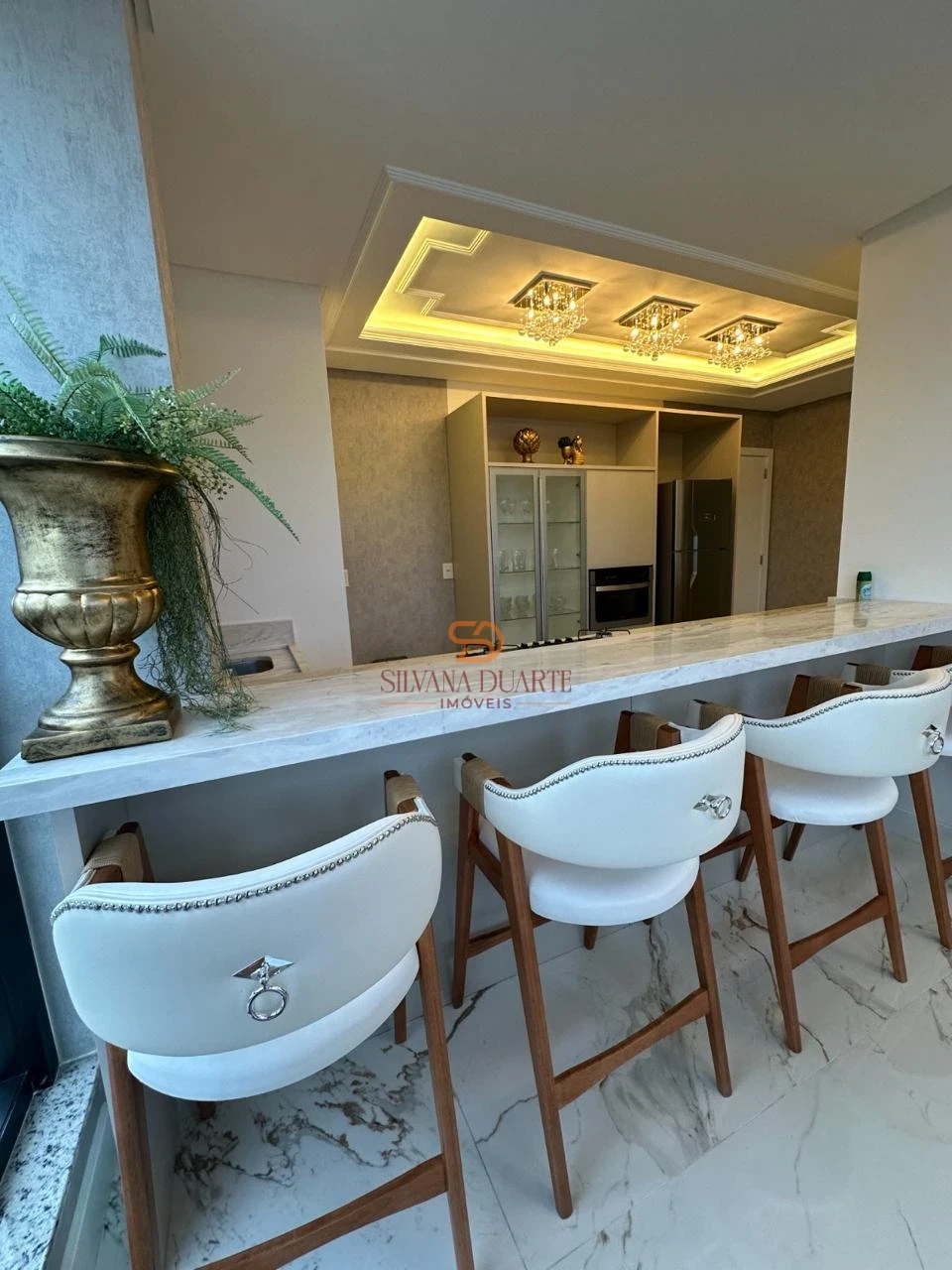 Imagens do imóveis APARTAMENTO À VENDA EM MEIA PRAIA PRONTO PARA MORAR