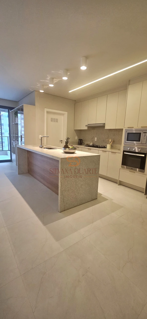 Imagens do imóveis APARTAMENTO À VENDA EM BAL. PEREQUE, PRONTO PARA MORAR