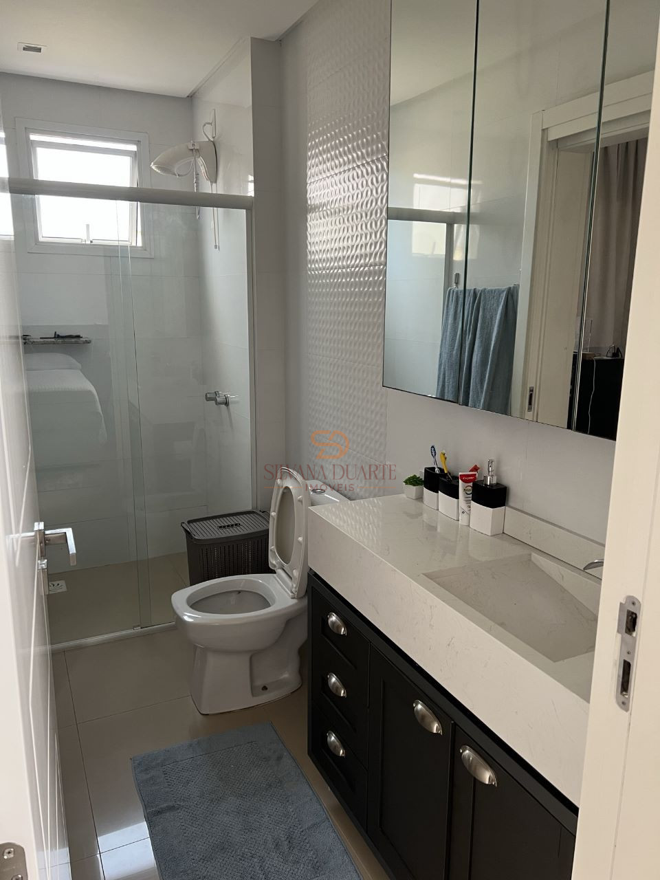 Imagens do imóveis Apartamento à vende em Meia Praia - REGIÃO CENTRAL