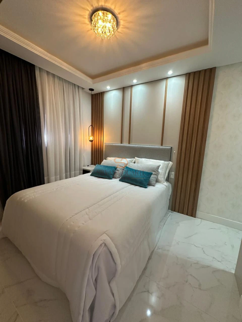 Imagens do imóveis APARTAMENTO À VENDA EM MEIA PRAIA PRONTO PARA MORAR