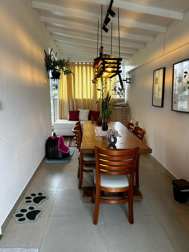 Imagens do imóveis Apartamento à vende em Meia Praia - REGIÃO CENTRAL