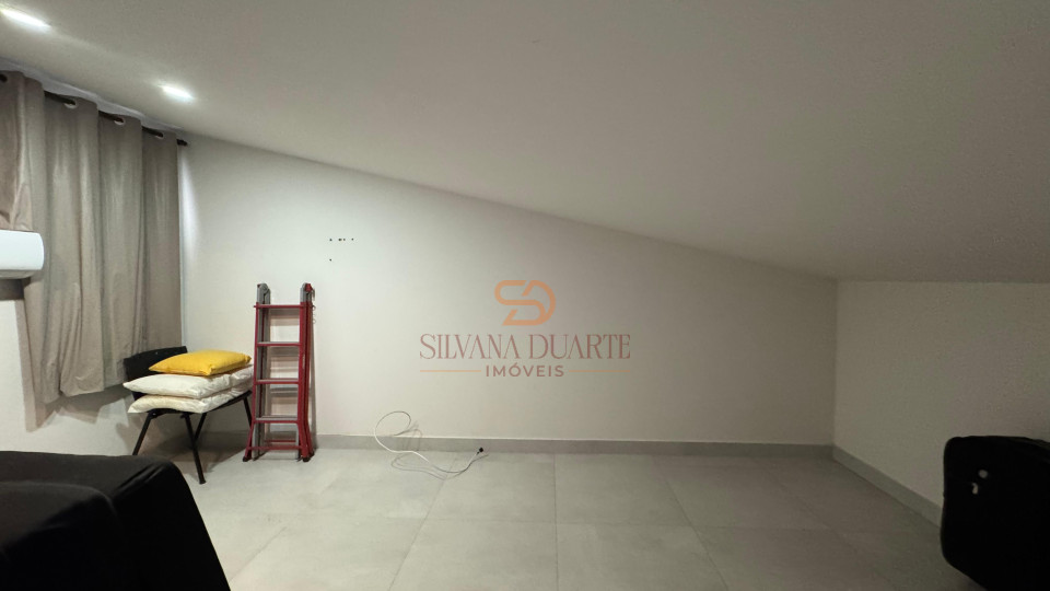 Imagens do imóveis Sobrado à venda em Bal. Pereque, 400 metros do Mar