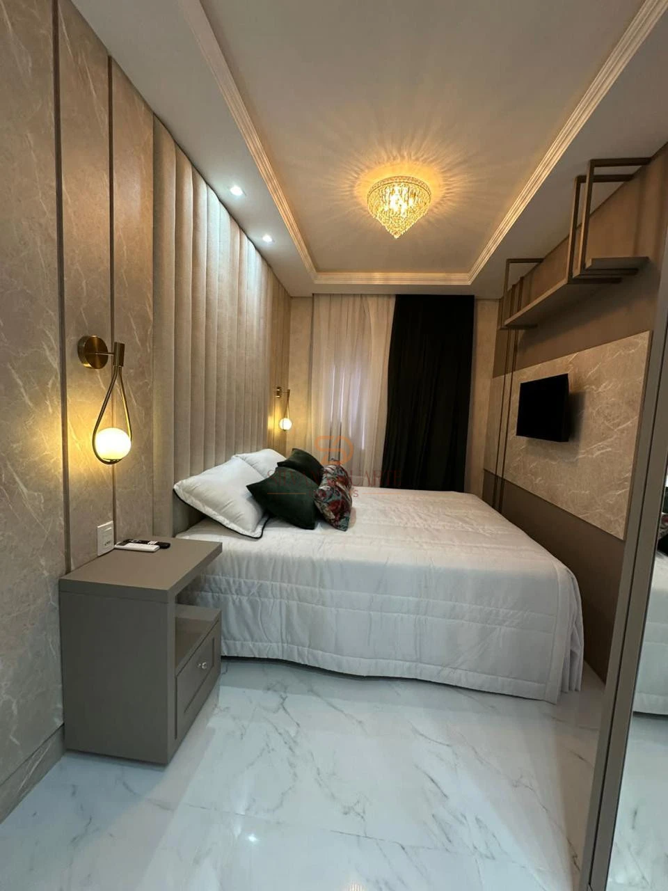 Imagens do imóveis APARTAMENTO À VENDA EM MEIA PRAIA PRONTO PARA MORAR