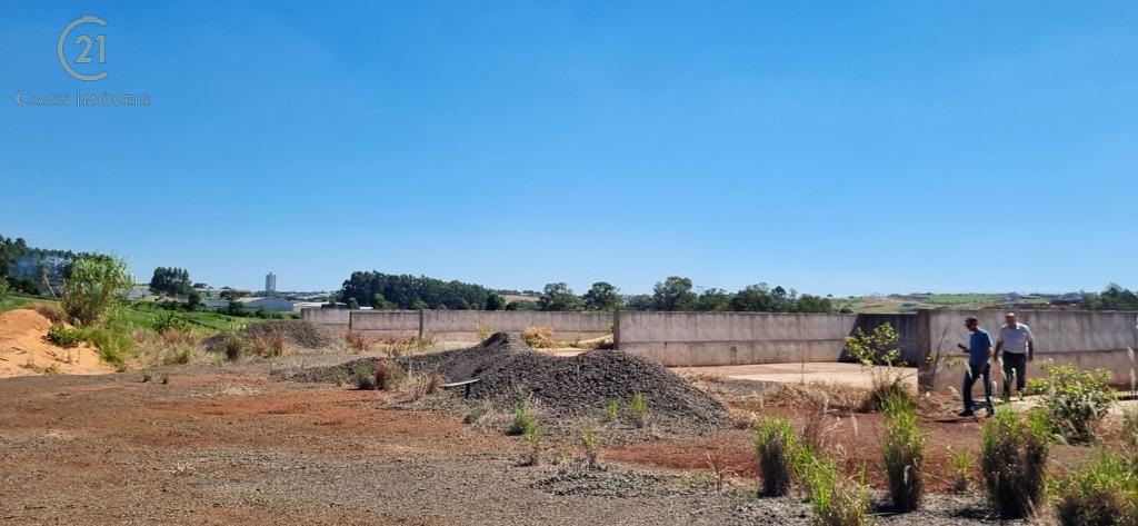 Imagens do imóveis Industrial todo murado
