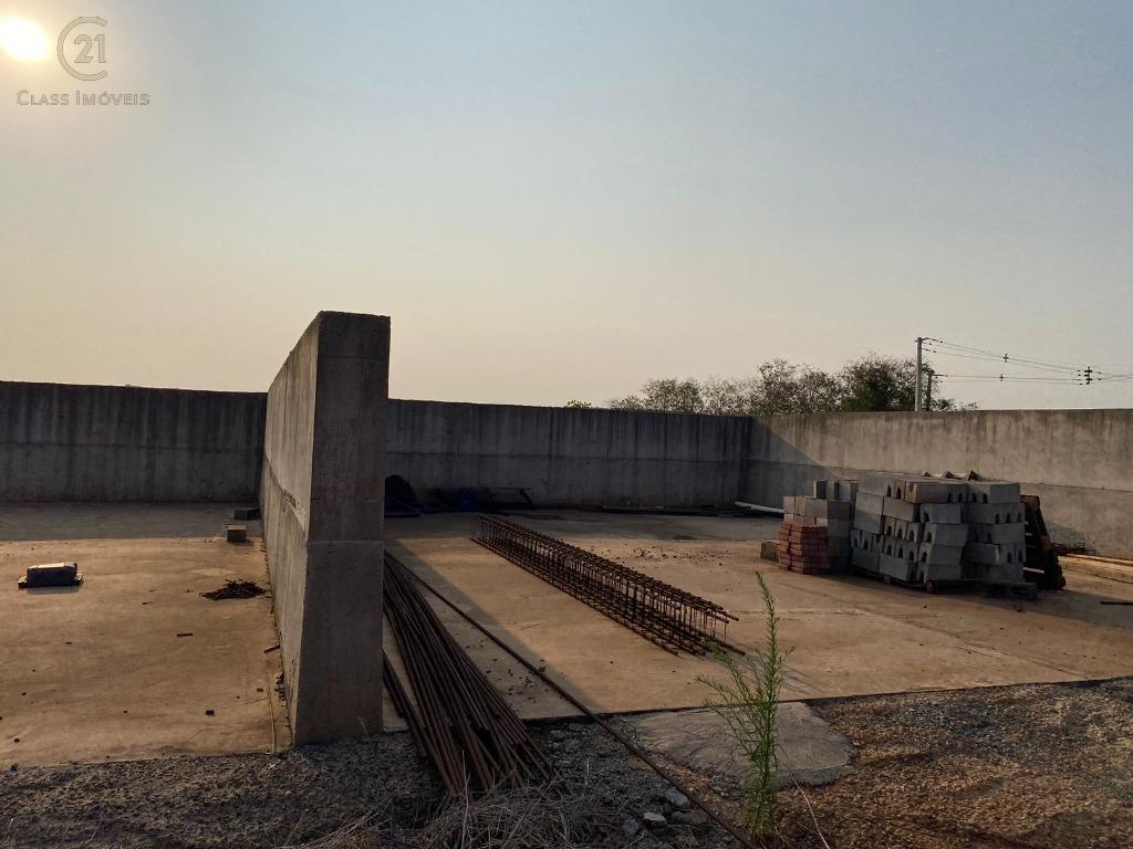 Imagens do imóveis Industrial todo murado