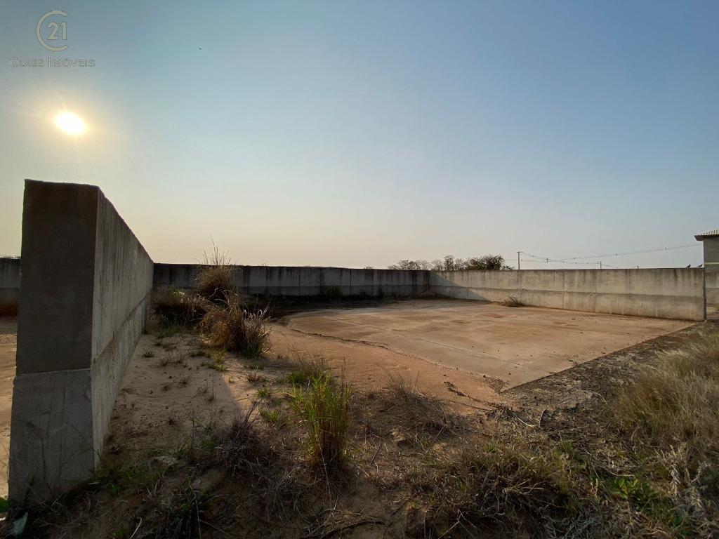 Imagens do imóveis Industrial todo murado