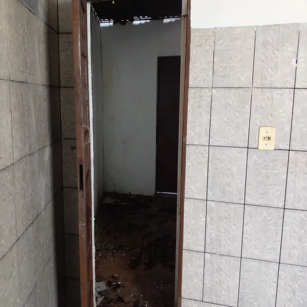 Imagens do imóveis Casa Á Venda Casa Na Marambaiai Belém
