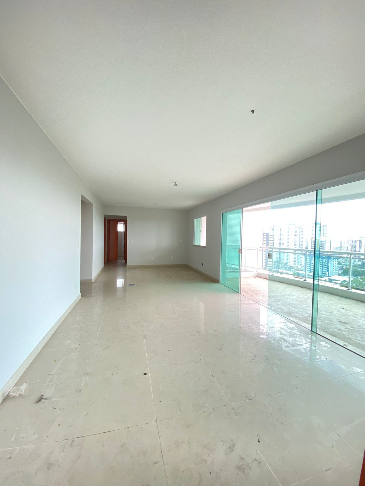 Imagens do imóveis Cobertura Á Venda Cobertura Torre Ekoara Belém