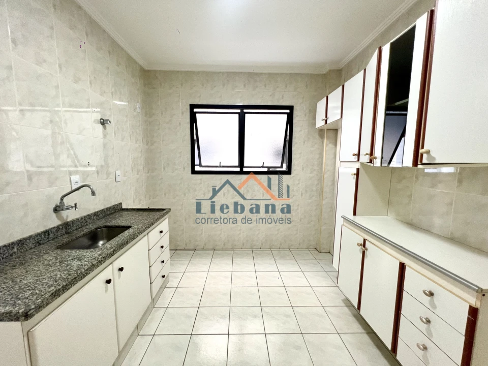 Imagens do imóveis APARTAMENTO A 180 METROS DO MAR