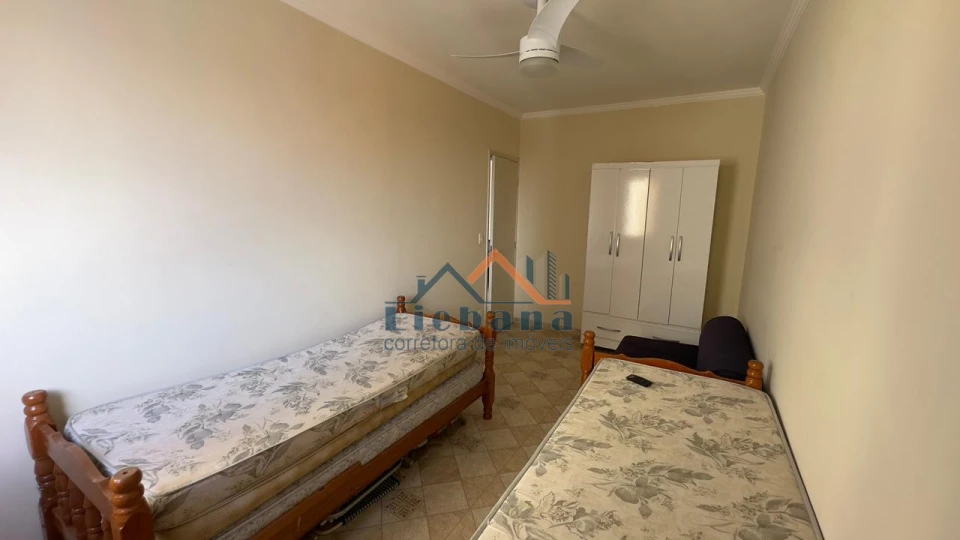 Imagens do imóveis Canto do Forte 2 dormitórios a 200 metros do mar