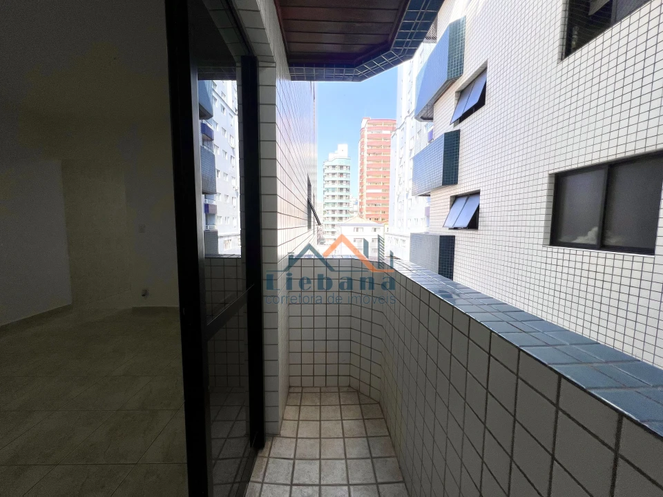 Imagens do imóveis APARTAMENTO A 180 METROS DO MAR