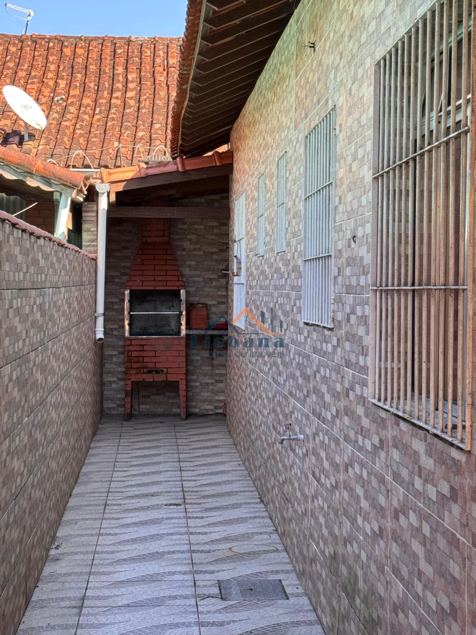 Imagens do imóveis Casa Geminada 1 Dormitório 1 Suite 2 Vagas De Garagem