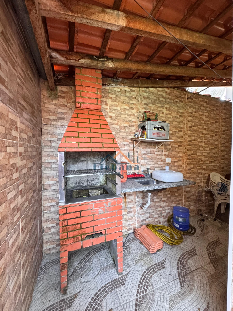 Imagens do imóveis Casa Geminada 1 Dormitório 1 Suite 2 Vagas De Garagem