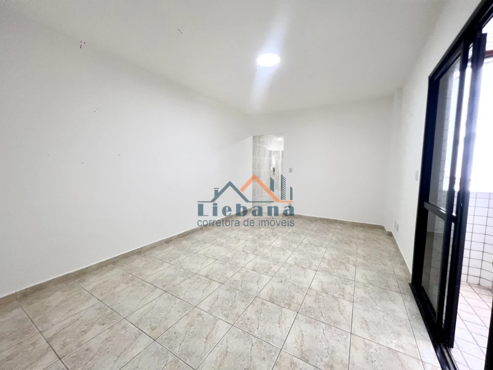 Imagens do imóveis APARTAMENTO A 180 METROS DO MAR