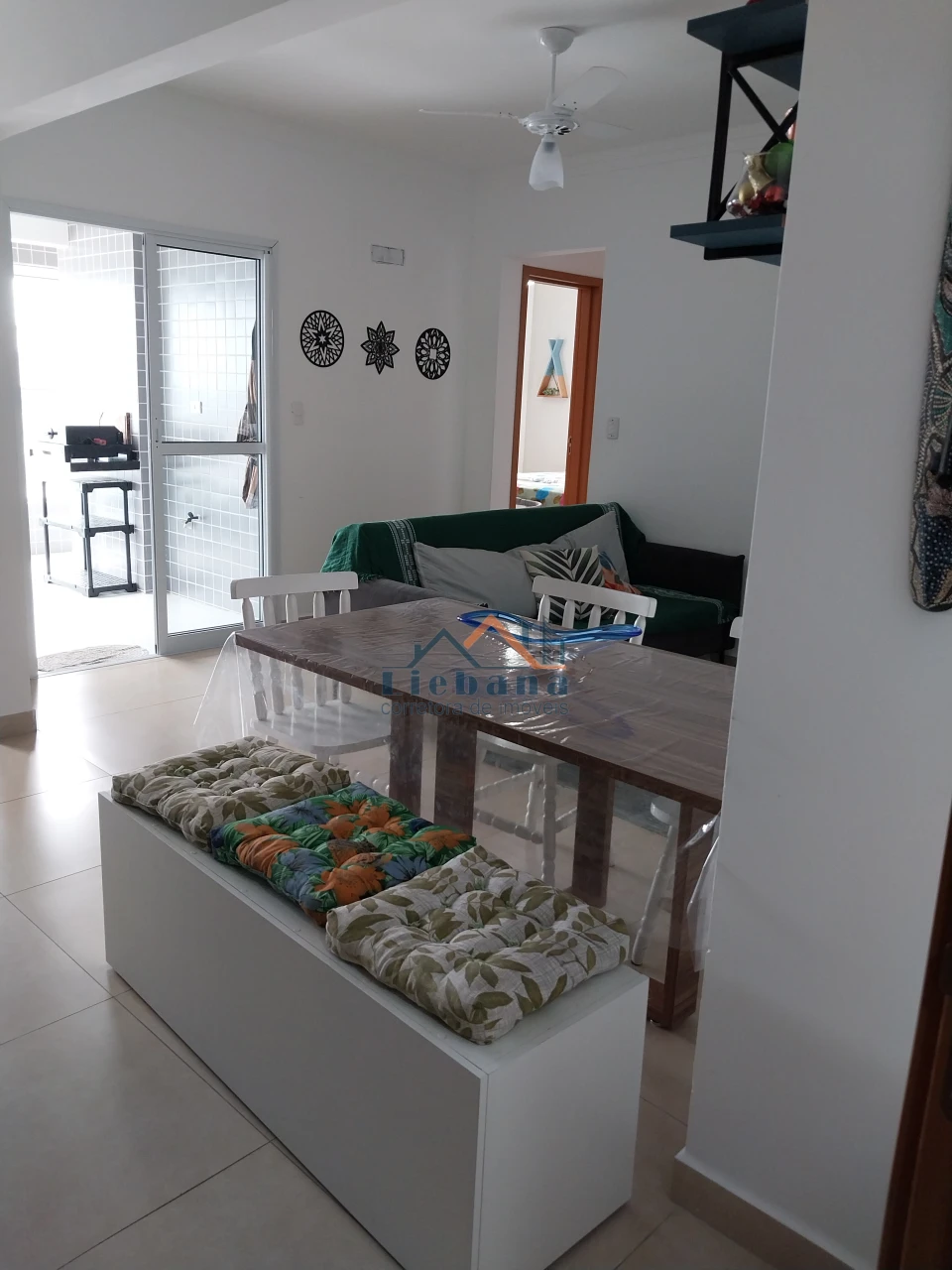 Imagens do imóveis Apartamento Pe Na Areia Com Lazer Completo