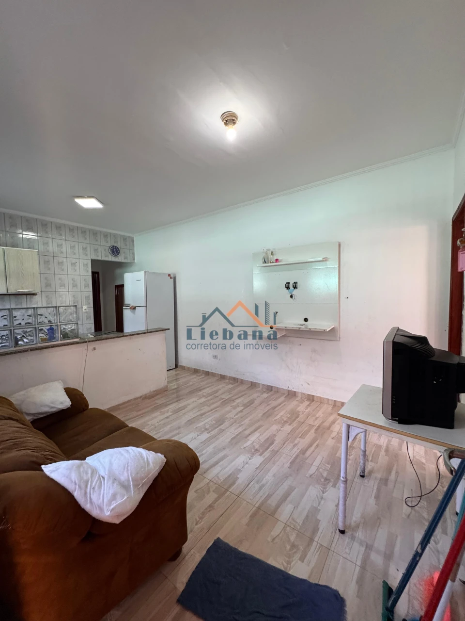 Imagens do imóveis Casa Geminada 1 Dormitório 1 Suite 2 Vagas De Garagem