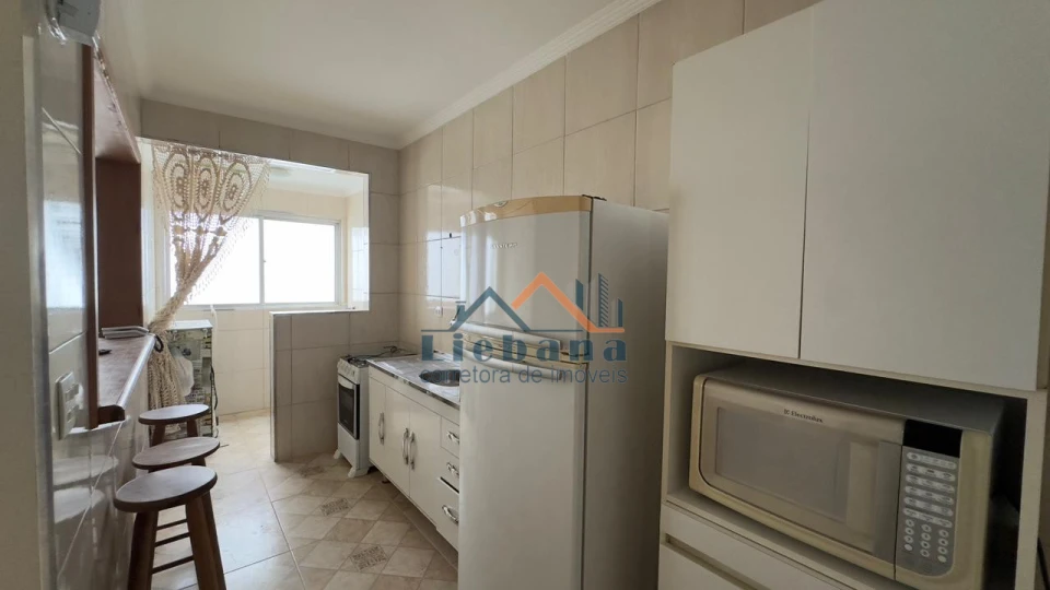 Imagens do imóveis Canto do Forte 2 dormitórios a 200 metros do mar