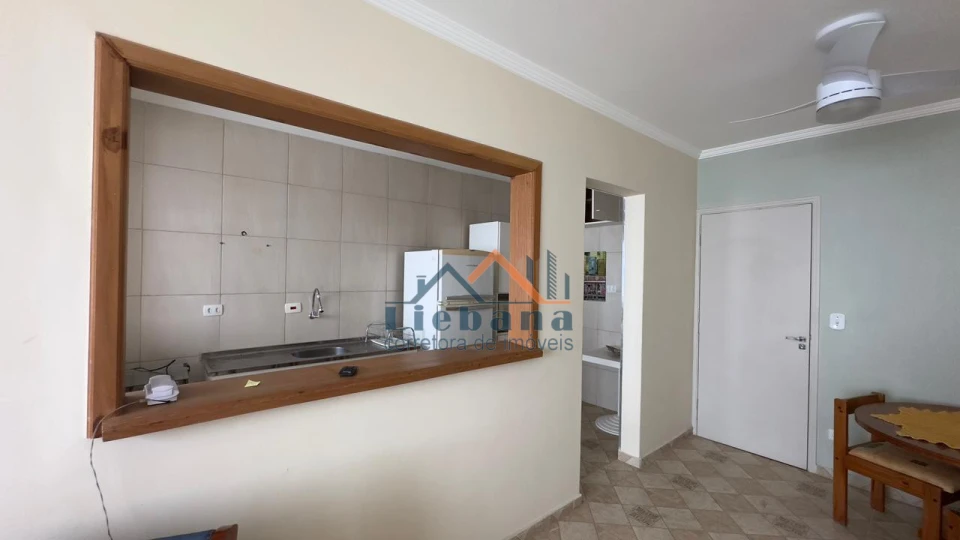 Imagens do imóveis Canto do Forte 2 dormitórios a 200 metros do mar