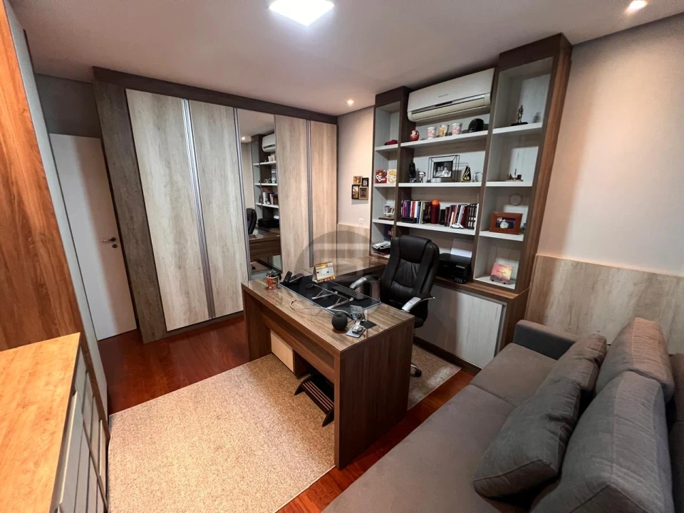 Imagens do imóveis Porteira Fechada! - Casa à venda no Condomínio Fechado Santana Residence