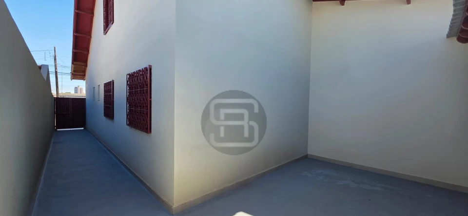 Imagens do imóveis CASA A VENDA COM 188 M² EM CAMBÉ
