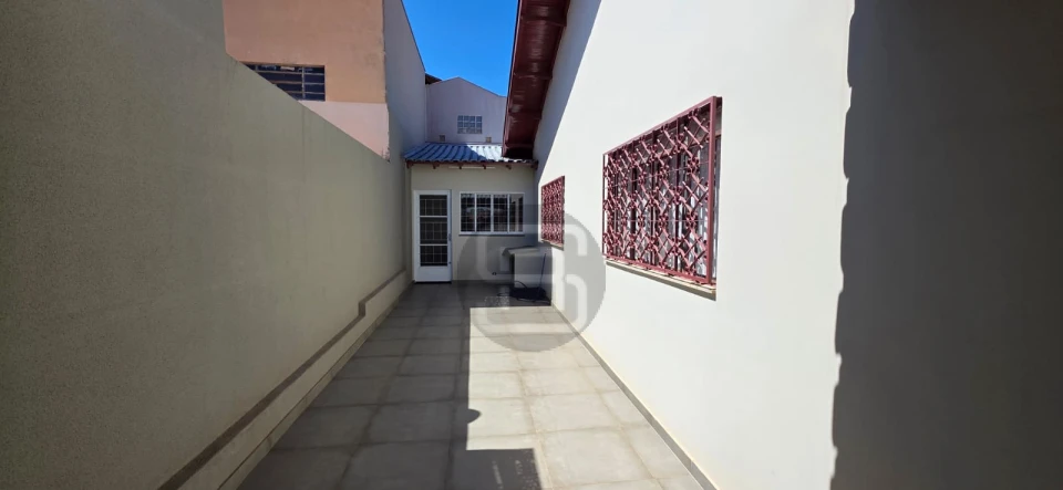 Imagens do imóveis CASA A VENDA COM 188 M² EM CAMBÉ