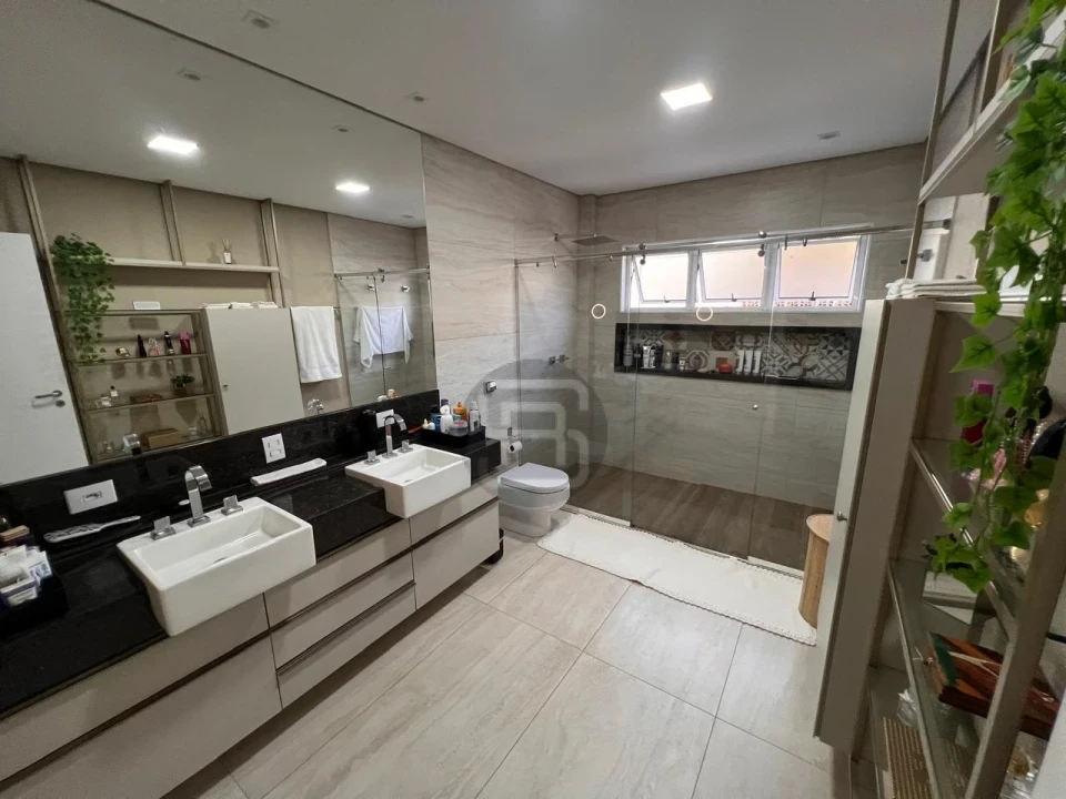 Imagens do imóveis Porteira Fechada! - Casa à venda no Condomínio Fechado Santana Residence