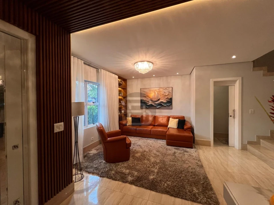 Imagens do imóveis Porteira Fechada! - Casa à venda no Condomínio Fechado Santana Residence