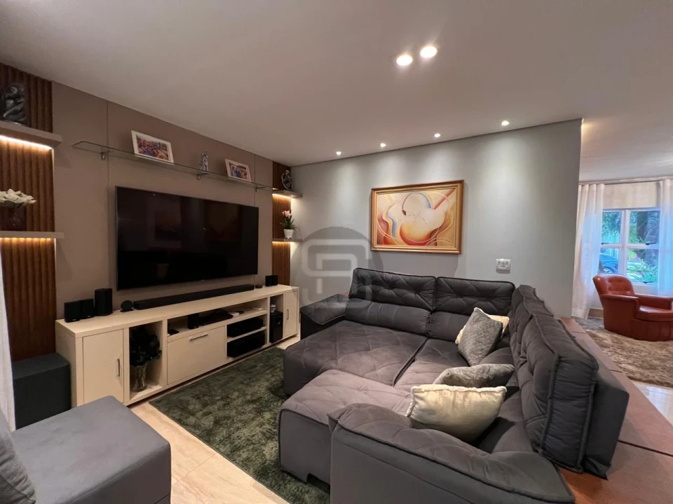 Imagens do imóveis Porteira Fechada! - Casa à venda no Condomínio Fechado Santana Residence