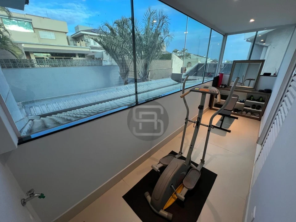 Imagens do imóveis Porteira Fechada! - Casa à venda no Condomínio Fechado Santana Residence