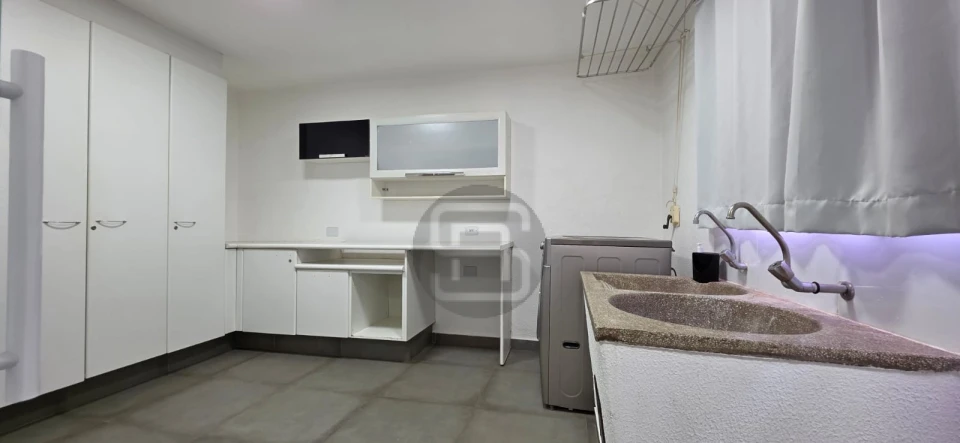 Imagens do imóveis CASA A VENDA COM 188 M² EM CAMBÉ