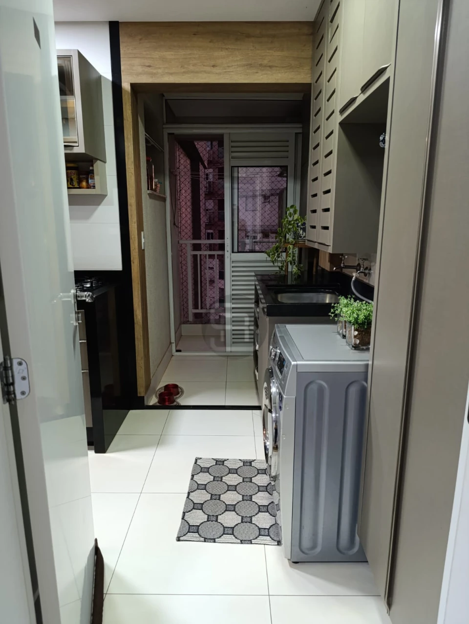 Imagens do imóveis Apartamento À Venda Chelsea Tower Londrina