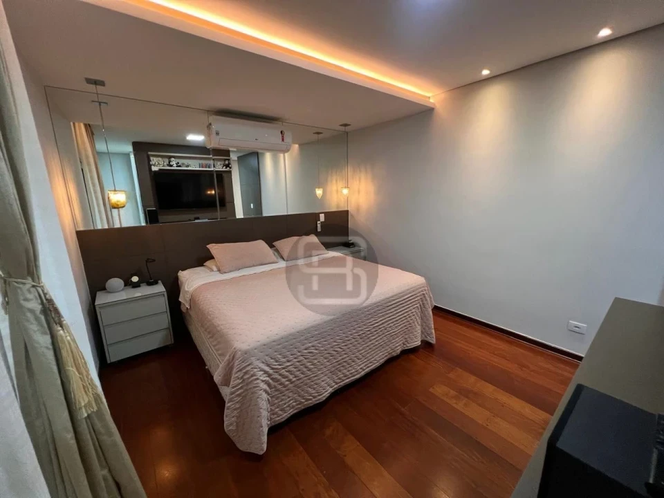 Imagens do imóveis Porteira Fechada! - Casa à venda no Condomínio Fechado Santana Residence