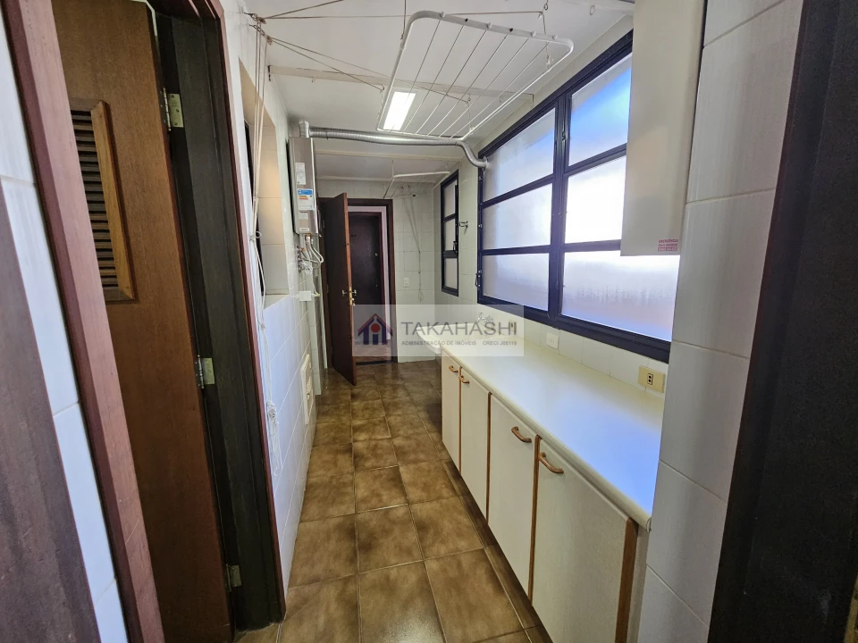 Apartamento À Venda Ed. Manhattan Londrina