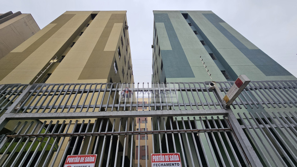 KITINET CENTRAL  SEM GARAGEM