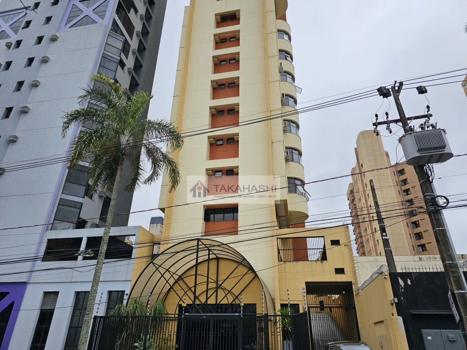 Apartamento Á Venda  - 01 QUARTO, SALA e COZINHA, SEM GARAGEM - CENTRO