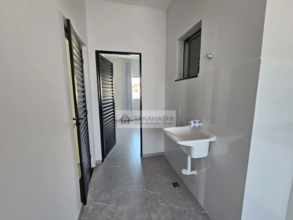 Kitnet para alugar com garagem